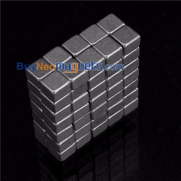 100개 4mm X 4mm X 3mm 두께 N50 강한 미니 블록 자석 희토류 네오디뮴 자석