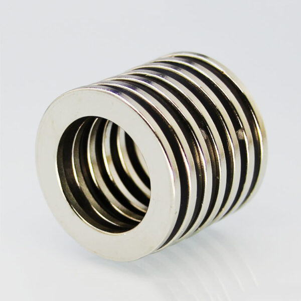 30mm OD x 20 mm ID x 2 mm dikke neodymiumringmagneten N35 Strong zeldzame aardcirculaire magneetdonut voor ambachten