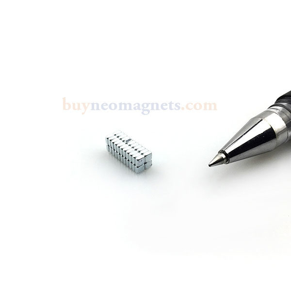 2 x 2 x 1 mm magneter