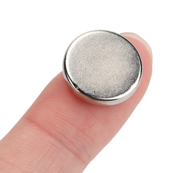 19mm dia x 1,5 mm tyk N35 runde neodym-skivemagneter Stærke sjældne jordarters runde magneter (20 Pakke) - Billede 2