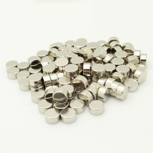 8Ímã de disco diametralmente magnetizado mm x 4 mm Ímãs redondos de neodímio N35 Ímãs radiais de terras raras (20 Pacote)