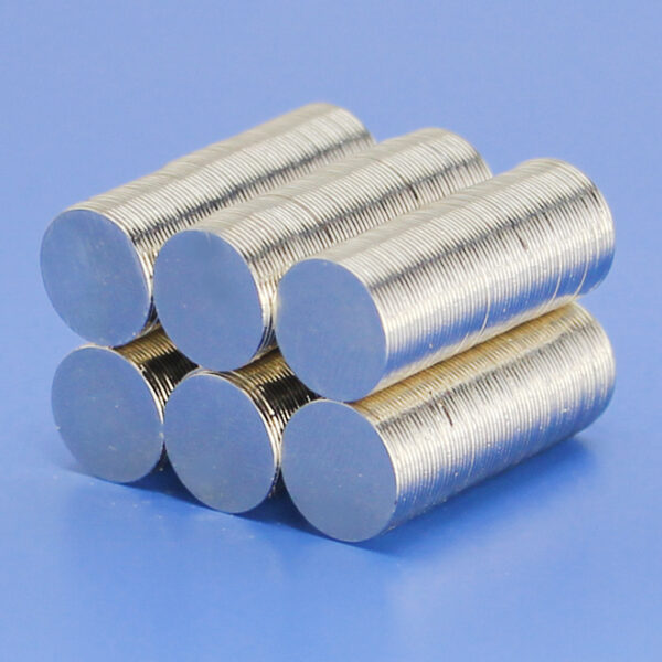 10mm x 0,5 mm diametralt magnetiseret diskmagnet Neodym runde magneter N35 sjældne jordarters radiale magneter (100 Pakke)
