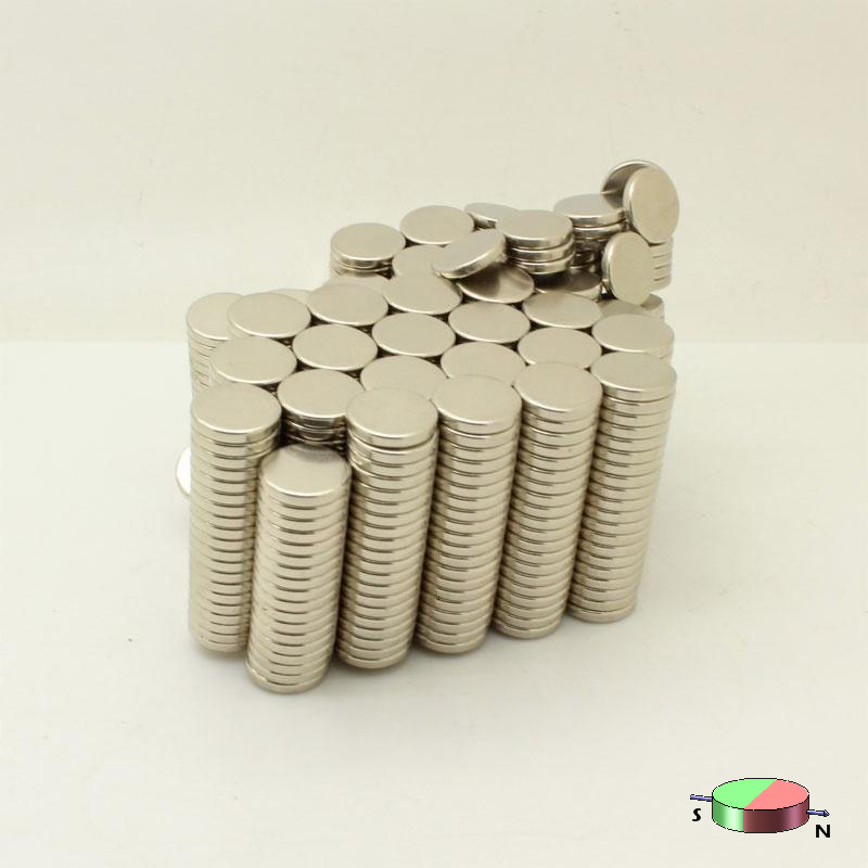 12mm x 2mm 直径方向に磁化されたネオジム ディスク磁石 N35 レアアース直径磁石 (20 パック)